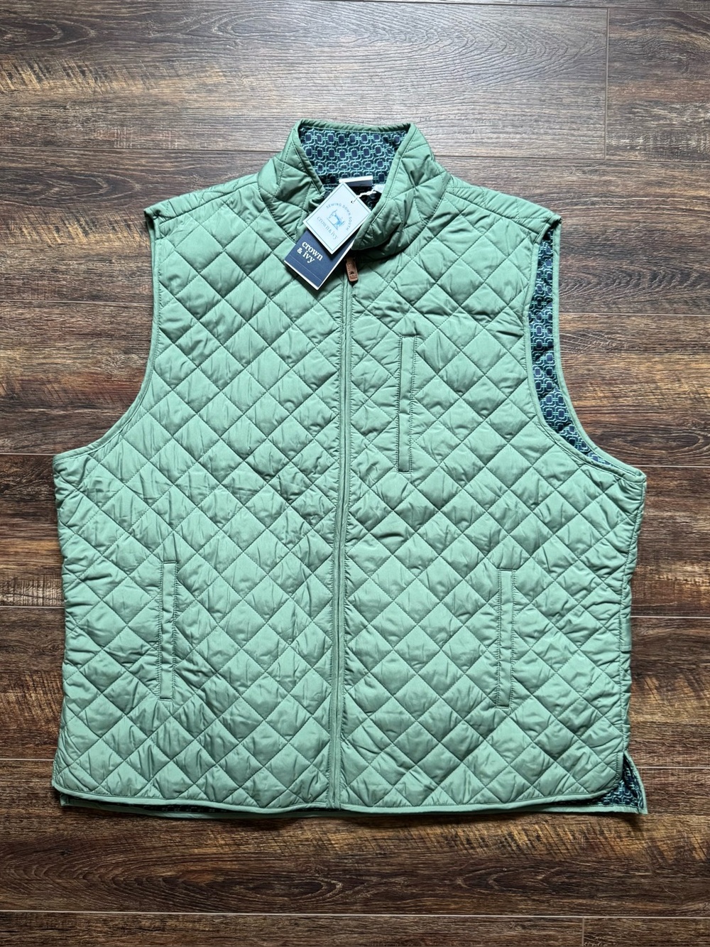 NWT Crown & Ivy Women’s Quilted Vest Sage Green XXL